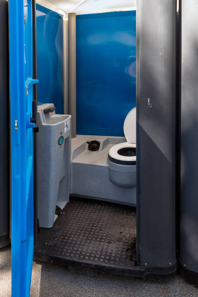 Portable Toilet Options We Offer in Millbury, OH